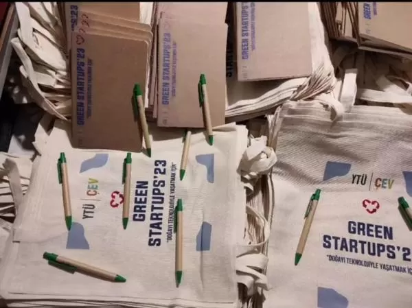 Ham Bez Omuz Çantası 35 x 40 cm